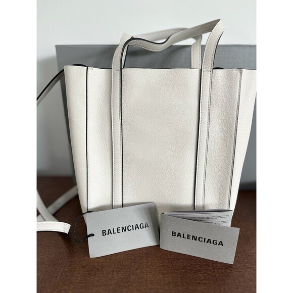 BALENCIAGA Everyday XXS Tote bag - Picture 7 of 16